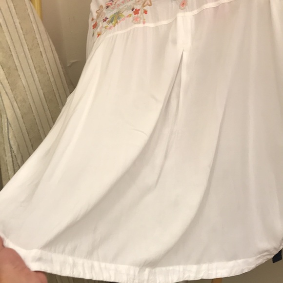 Johnny Was embroidered tunic - Picture 8 of 9